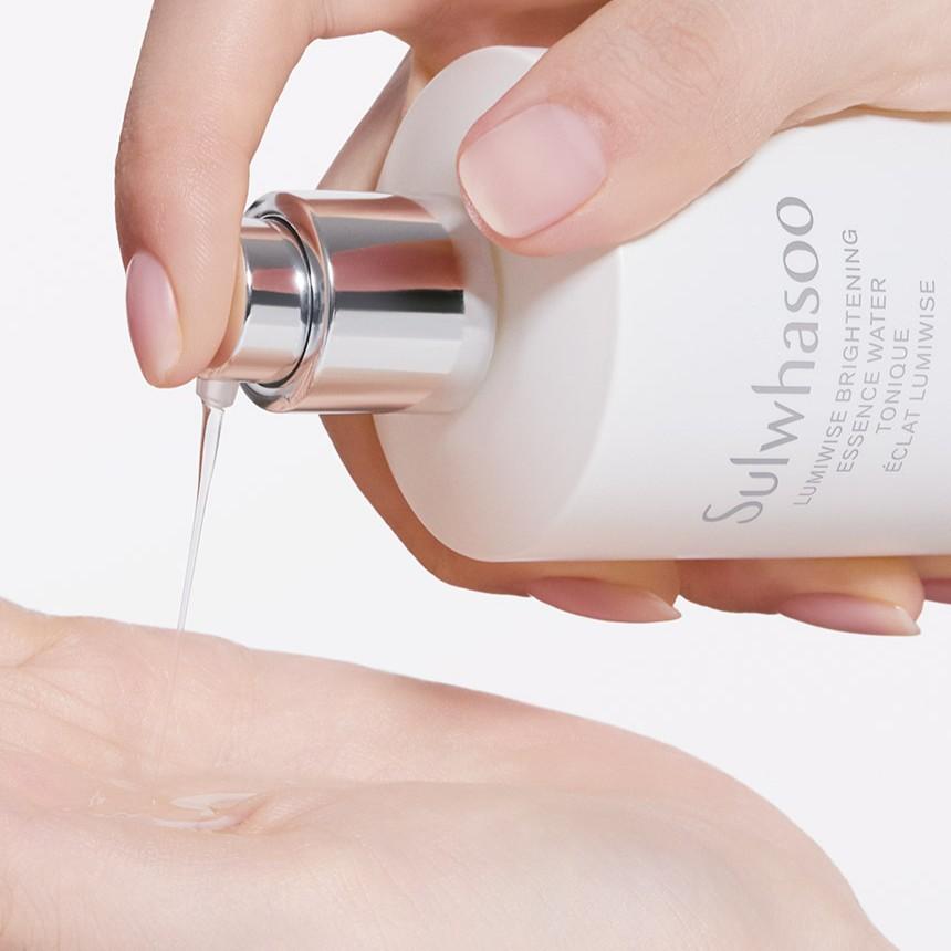 Sulwhasoo Lumiwise Brightening Essence Water 150ml