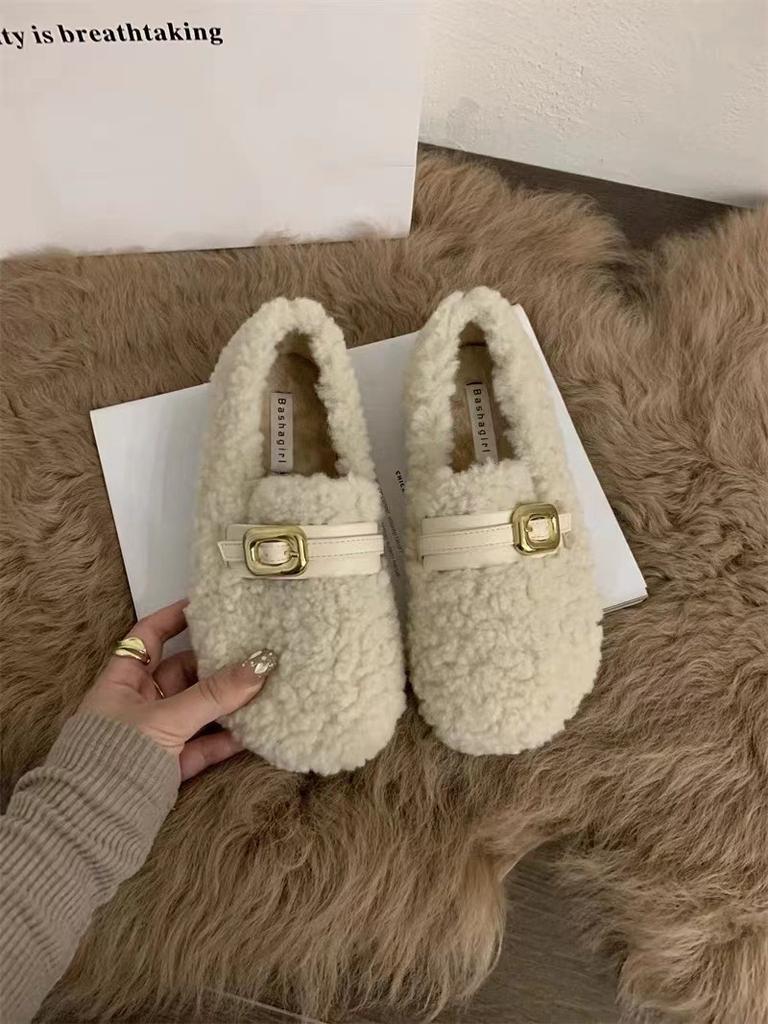 2025 new autumn and winter lamb wool warm piled cotton ladyshoes Korean version gentle pedal wool shoes women's outer wear