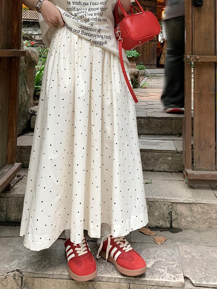2026 Spring/Summer Polka Dot A-line Skirt for Women - Slimming & Versatile Hip-Covering for Early Autumn Casual Wear
