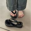 Thick Bottom Flip Flops Women's Shoes Outer Wear 2025 Summer Korean Style Solid Color Flat Heel Clip Toe Beach Sandals Slippers