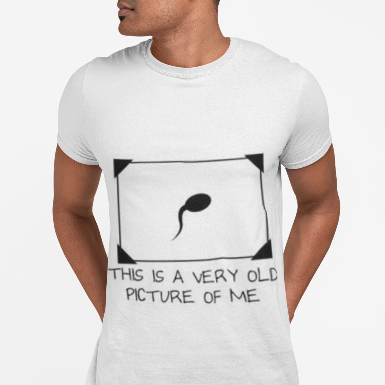 This Is A Very Old Picture Of Me T-Shirt | Minimal Photo Frame Illustration S