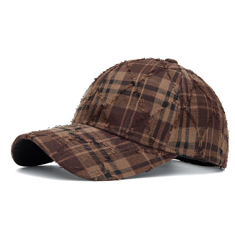 Vintage British Plaid Baseball Cap for Unisex Autumn Winter Outdoor Warm Cap