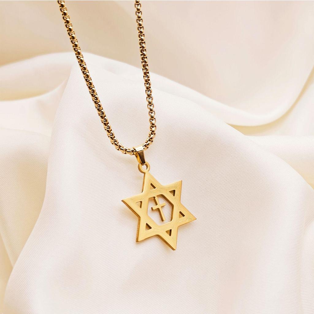 Trendy Titanium Steel Necklace: Unisex Stainless Steel Hollow Star Pendant, Long Chain