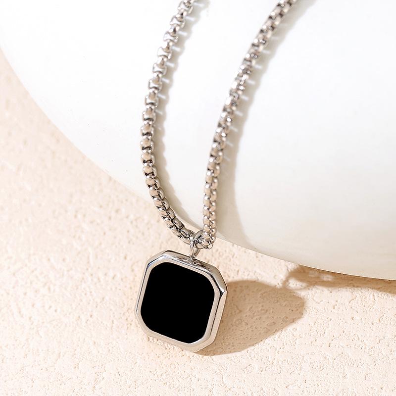 Collana Acciaio Inossidabile Goccia Croce Nera - Souvenir Regalo Festival Unisex