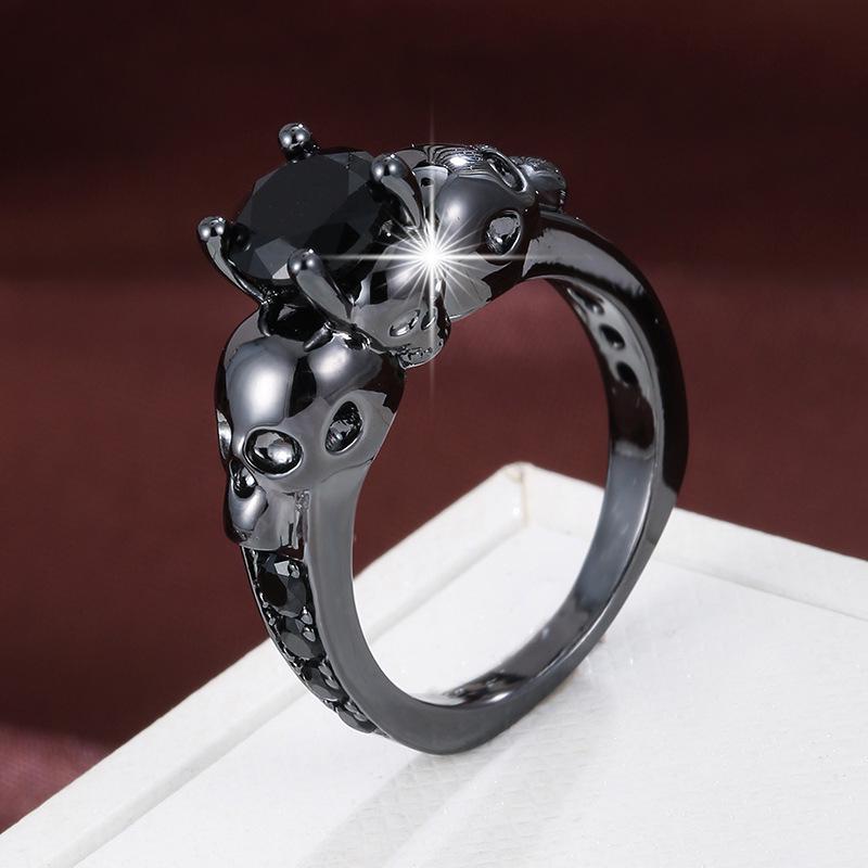 Vintage Skull Zircon Punk Women's Ring