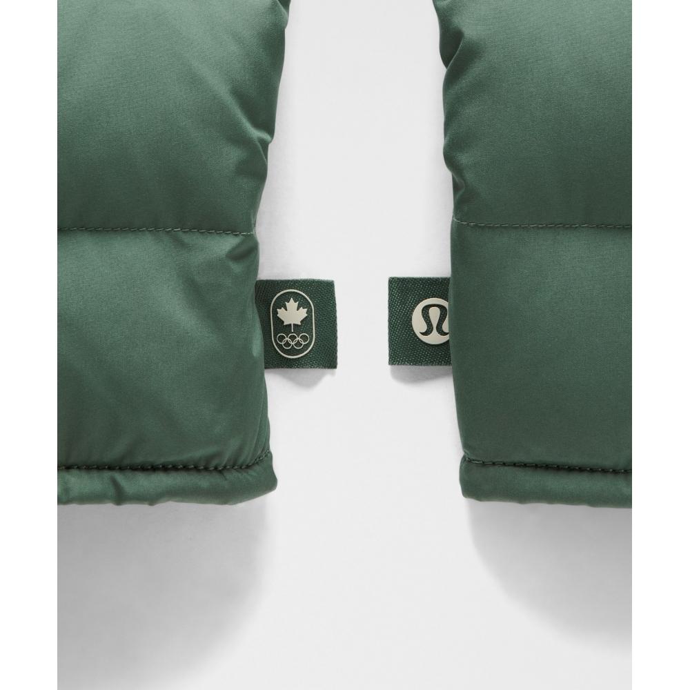 Lululemon Team Canada Wunder Puff Mittens  Coc Logo Medium Forest