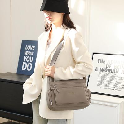 New Women's Large-capacity Shoulder Bag Multi-layer Anti-splashing Nylon Messenger Bag