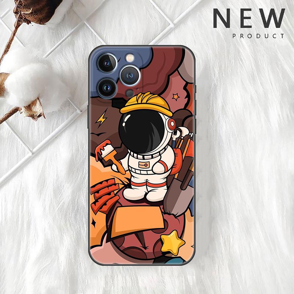 Astronaut Universe Funda Case For Apple iPhone 14 11 13 12 Pro 7 XR X XS Max 8 Plus 6 6S 14Pro Black Soft Phone Shell