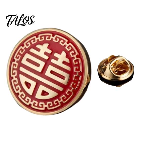 Cast Alloy Lapel Pin Vintage Embossed Pattern Pin, Zinc Suit Polished Edge Metal Button Collar for Men Formal Corsage Coat Decoration 3D
