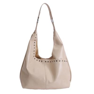 Nietenbesetzte Leder-Hobo-Tasche mit offener Oberseite, große Kapazität, modische Umhängetasche