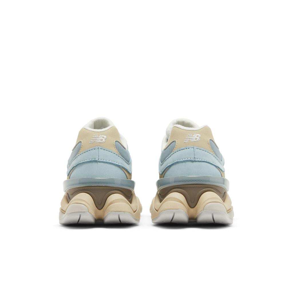 New Balance 9060 Blue Haze Unisex Tenisky Holubičí šedá Měsíční paprsek U9060FNB