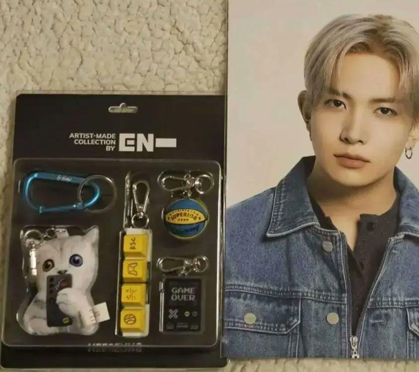 

[Б/У] ENHYPEN Брелок ручной работы Хисын