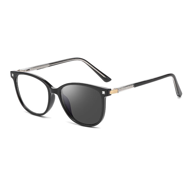 2026 European and American Fashion Square Frame Color-Changing Sunglasses Women s Propionic  Insert Needle Outdoor Street Shooting Sunglasses Women
