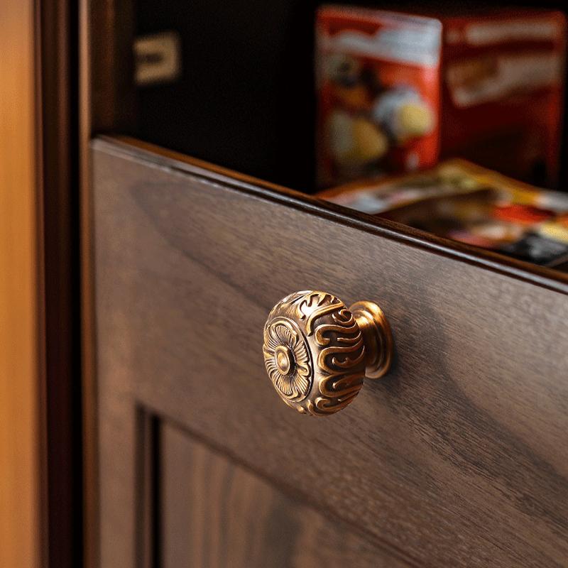1pc Drawer single-hole handle new Chinese retro cupboard door handle luxury European bedside table handle.