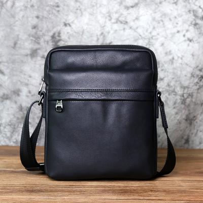 New Men's Leather Shoulder Bag Top Layer Leather Casual Backpack Vertical Crossbody Bag Trendy Men's Bag 10-inch IPad Bag NZPJ