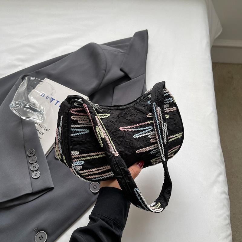 Fashion Personality, Foreign Style, Commuting, Fresh Armpits 2025 Foreign Style, New Temperament and Texture, Single Shoulder Crossbody Small Square 