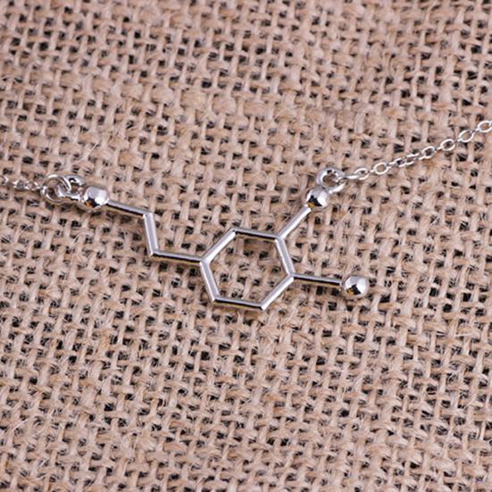 Felicità Serotonina Molecola Collana in Acciaio Inox Moda Scienza
