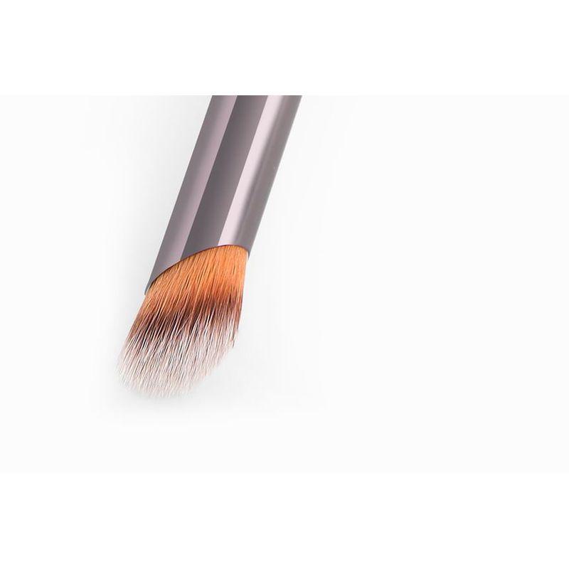 Stroke of Beauty - Dual End Eye Shadow Brush