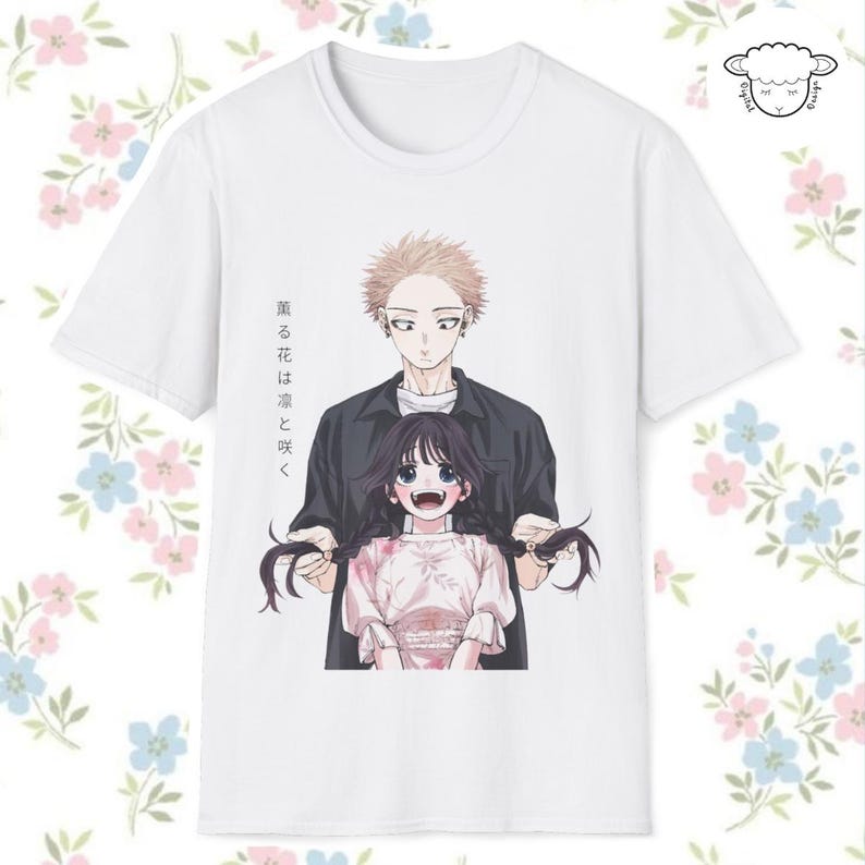 Minimalistischer Linienkunst-Skizzenstil Anime-Schulmädchen in Matrosenuniform Mit Peace-Zeichen Niedlich Kawaii Japanische Manga-Ästhetik Übergroßes Grafik-T-Shirt