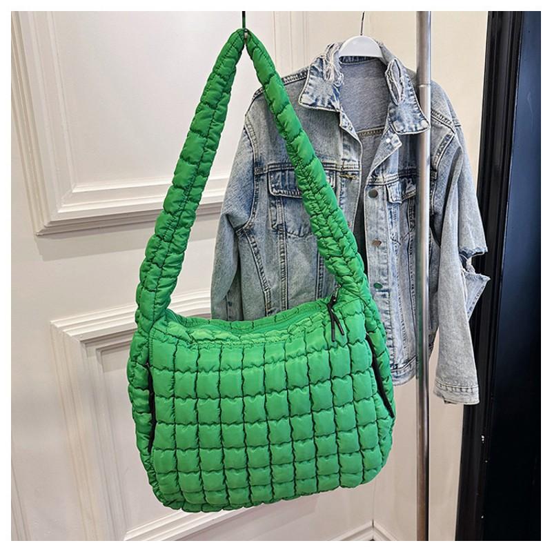 Popular Pleated Cloud Bag Fashionable One-shoulder Portable Dumpling Large Capacity Down Cotton Underarm Female