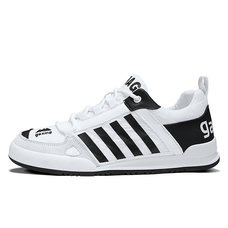 Fashion 2024 Trendy Vulcanized Shoes Men Designer Canvas Sneakers Male Flat Trainers Streetwear Canvas Shoes Men Breathable Sports Shoes