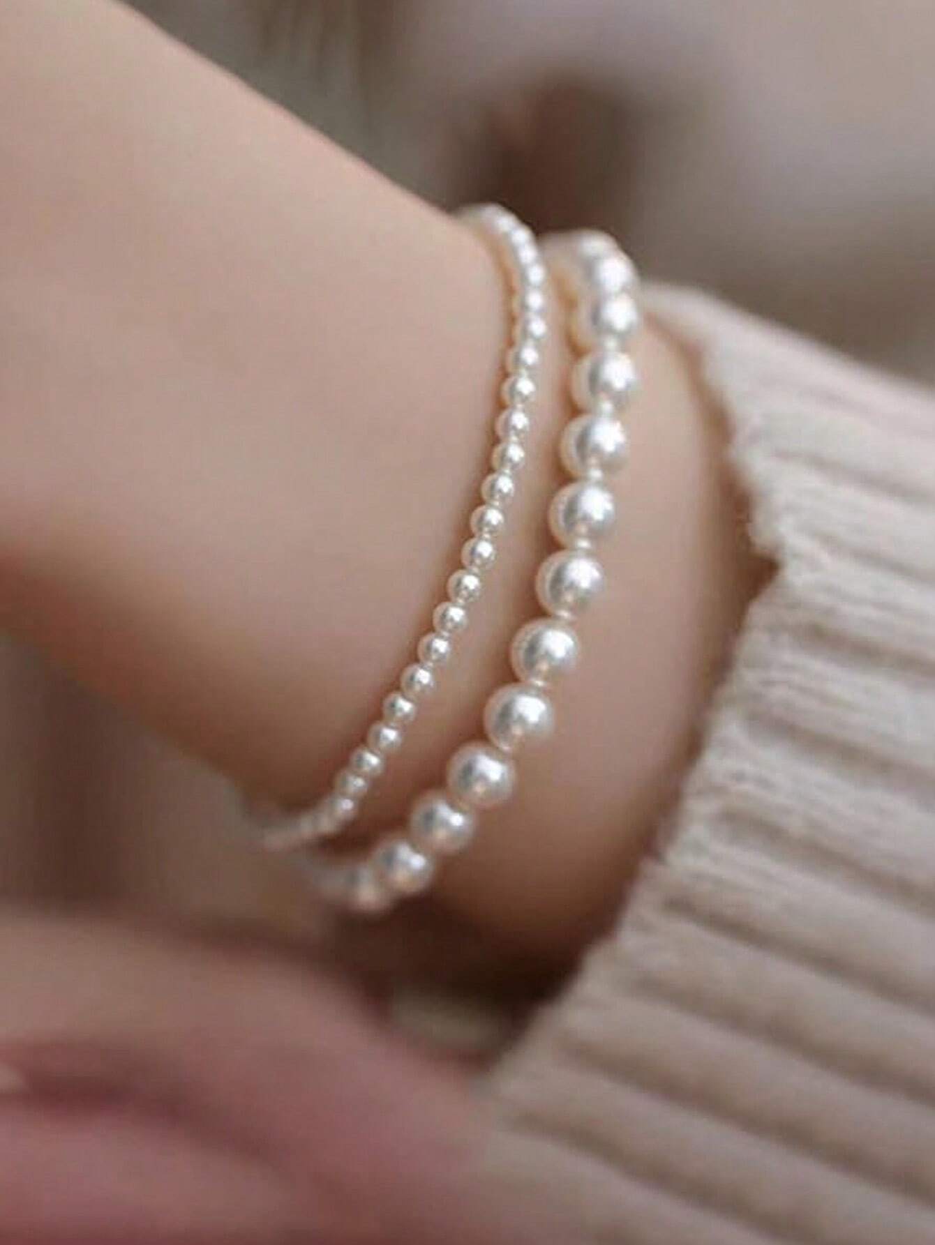 

2pcs Faux Pearl Bracelet Set, Dainty Stretch Beaded Bracelets, Layerable Boho Pearl Bangles for Women Bridesmaid Jewelry Gifts