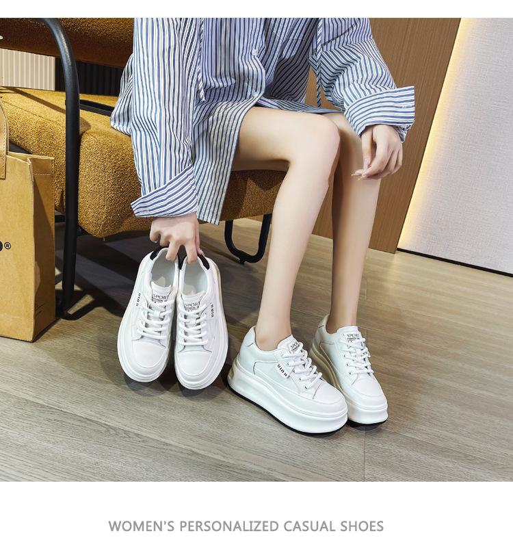 Weiße Plateau-Sneaker für Damen – Kollektion Herbst/Winter 2025, dicke Sohle, 8 cm Höhenverstärkung, warmer Allrounder mit Samt.