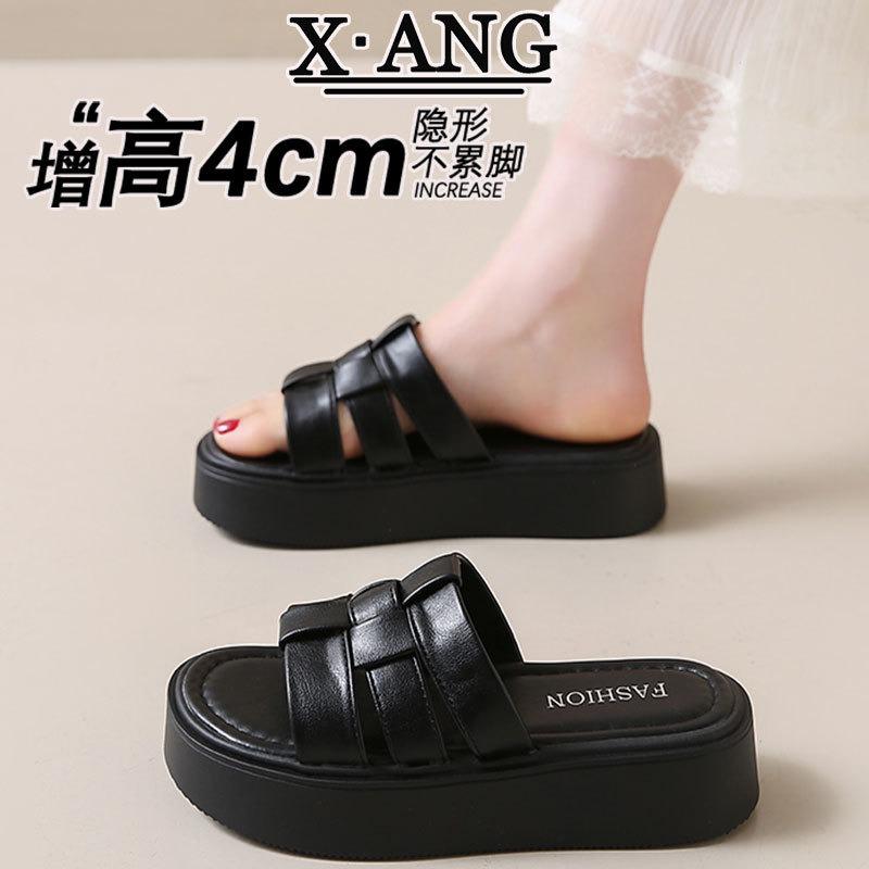 Leather platform slippers women can wear with skirts, sandals, beach one-word cool slippers in summer