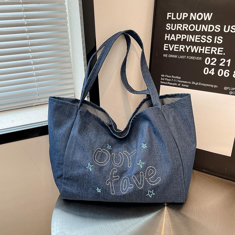 Commuter foreign shoulder bag women's summer new large-capacity student tote niche shoulder women's bag class handbag