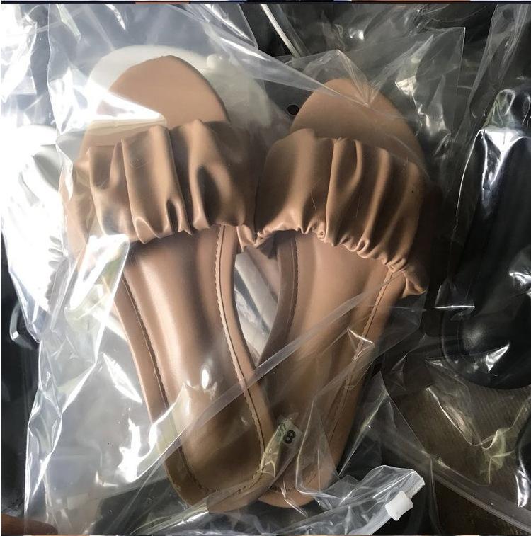 2025 Autumn New European and American Flat-bottomed Cool Slippers Women Wear Large Size Pleated Slippers Slippers