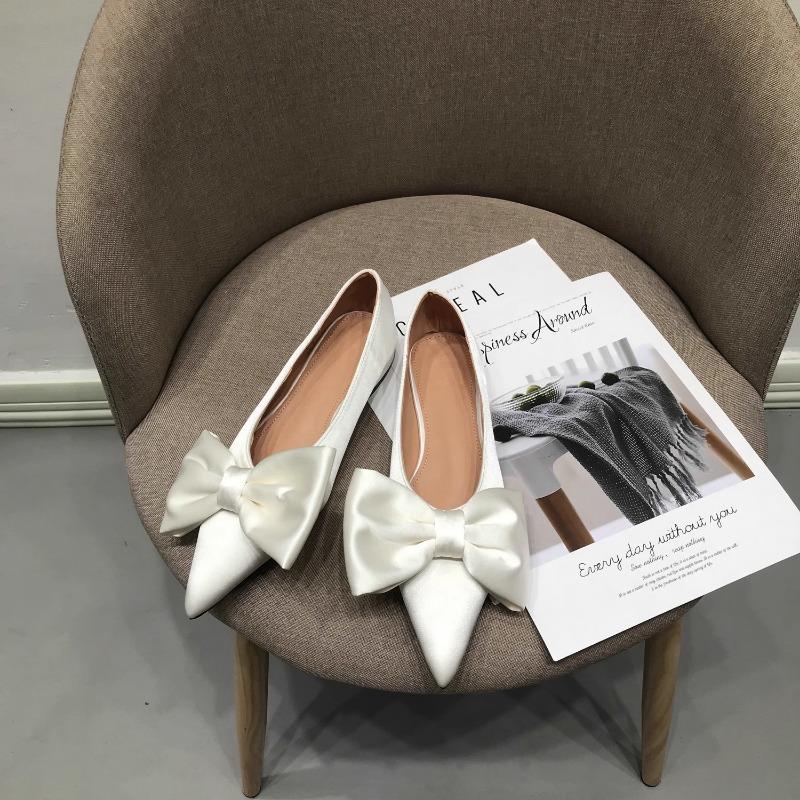 Fashion Flat Shoes Women 2025 Spring Autumn New Fashion Pointed Shallow Mouth Bow Silk Plus Size 43 44 Women's Shoes Zapatos De Mujer