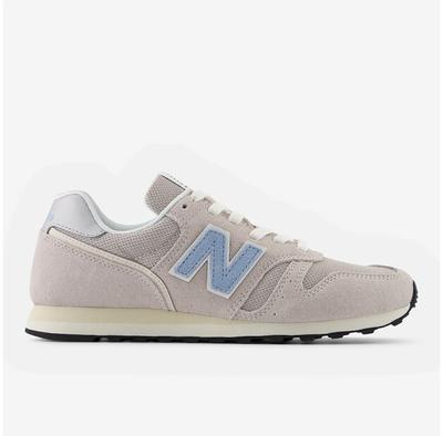 373V2 Sneakers