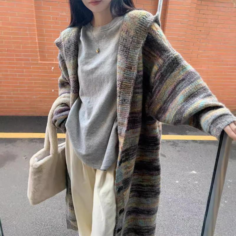 Loose large-scale knitted cardigan women's autumn and winter design sense contrasting colors lazy outer sweater jacket