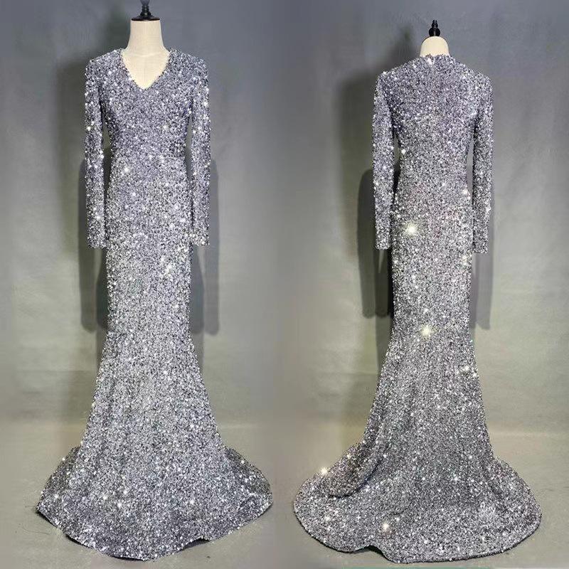 

2023 Sparkly V-neck Long Sleeve Bodycon Evening Gown with Train XL серебряный