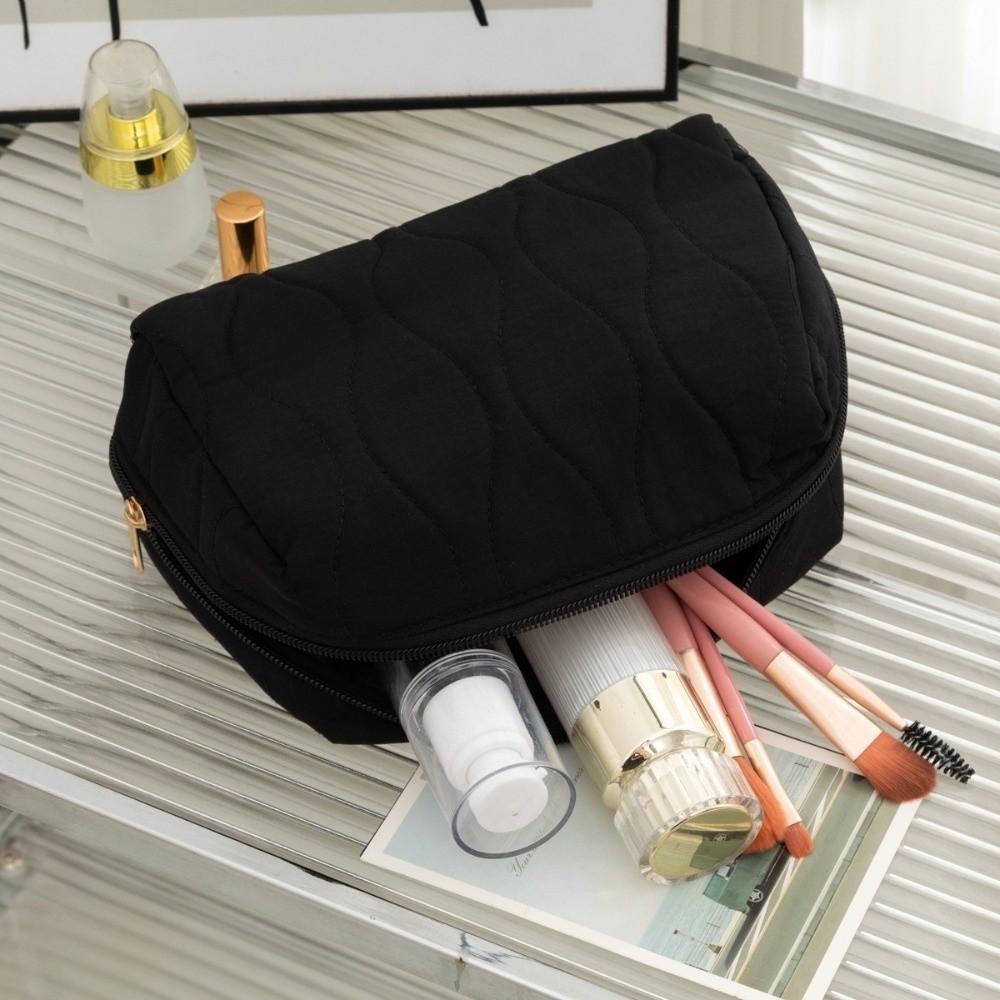 New Large Capacity Quilted Cosmetic Bag Waterproof with Zipper Toiletry Bag Multifunctional Skincare Products Pouch