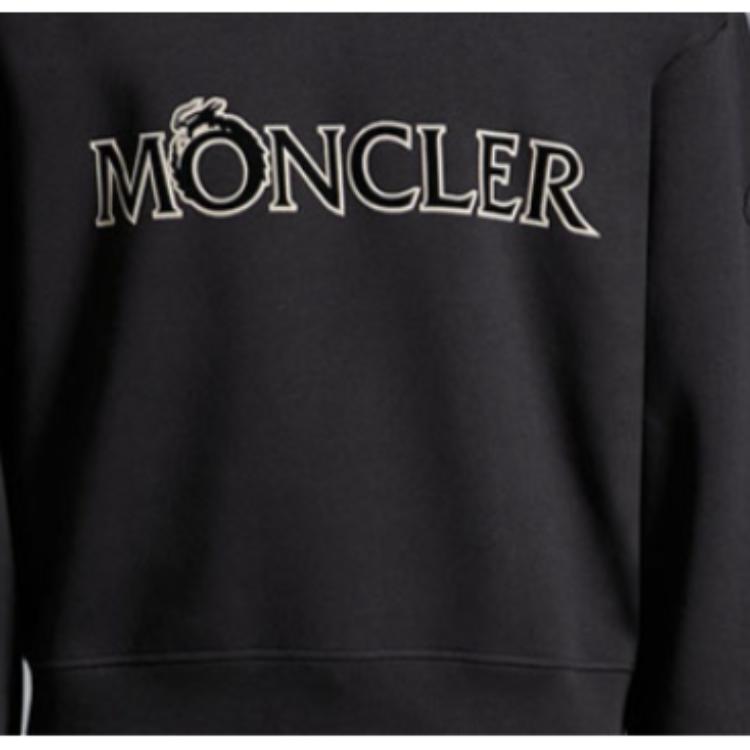 Moncler Dragon Year Series Fleece Hooded Long Sleeve Pullover Sweatshirt Men Sweatshirt Black J10918G00025899RB999