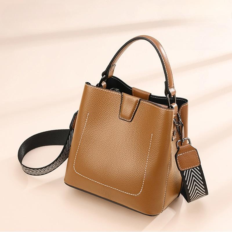 Fashi Bucket Bag, Simple Handbag, Leather Hundred Shoulder Crossbody Bag, Head Layer Cowhide Women's Bag