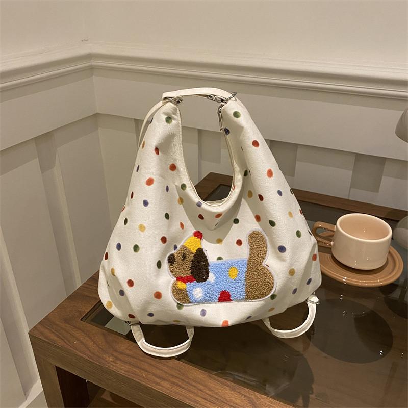 Stylish White Pu Tote Bag For Women With Unique Design And Trendy Street Style Features