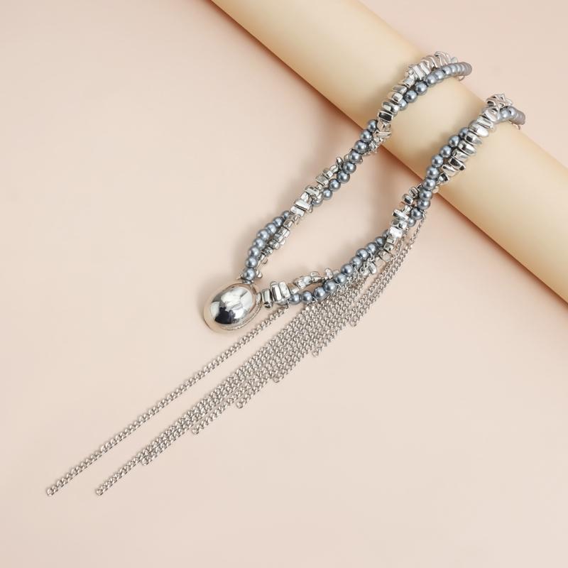 Stylish Multi Layer Necklace With Tassels Detail Elegant Look For Fashion Forward Women Lightweight And Comfortable Use