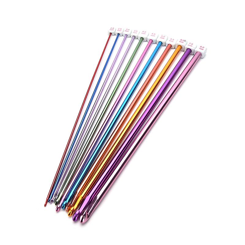 11ks 10,6" vícebarevné hliníkové tuniské / afghánské háčkovací jehly 2-8 mm