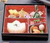 Wakaizumi Lacquerware Square Hoshun Bento Vermilion with Arabesque Pattern Vermilion and Black A8-inch Box, (with T-shaped Divider, Top) 1-399-5