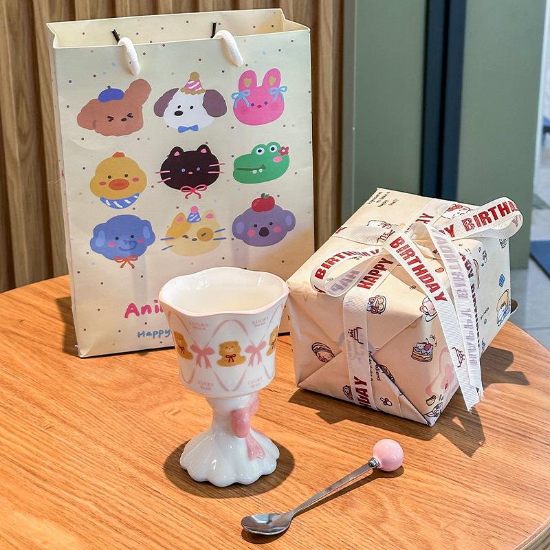 Give Your Best Friend a Birthday Gift, Cute and High-value Bear Cup, Soft and Cute Ceramic Mug, and Female Souvenir Gift Box.
