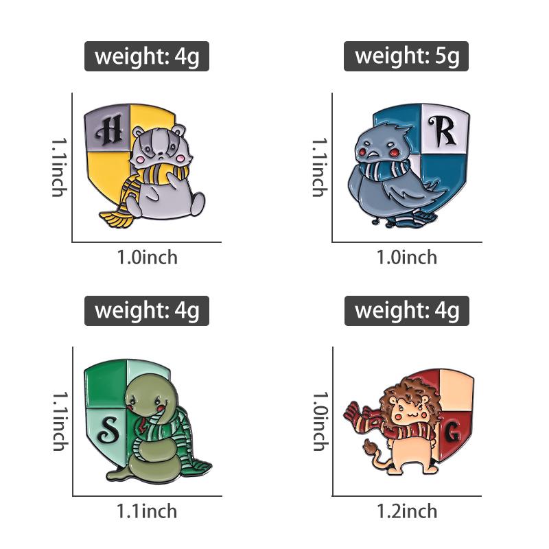 4 Stück Personalisierte Kreative Kleine Tier Niedlich Schild Abzeichen Anhänger Metallabzeichen Cartoon Kleidung Accessoires