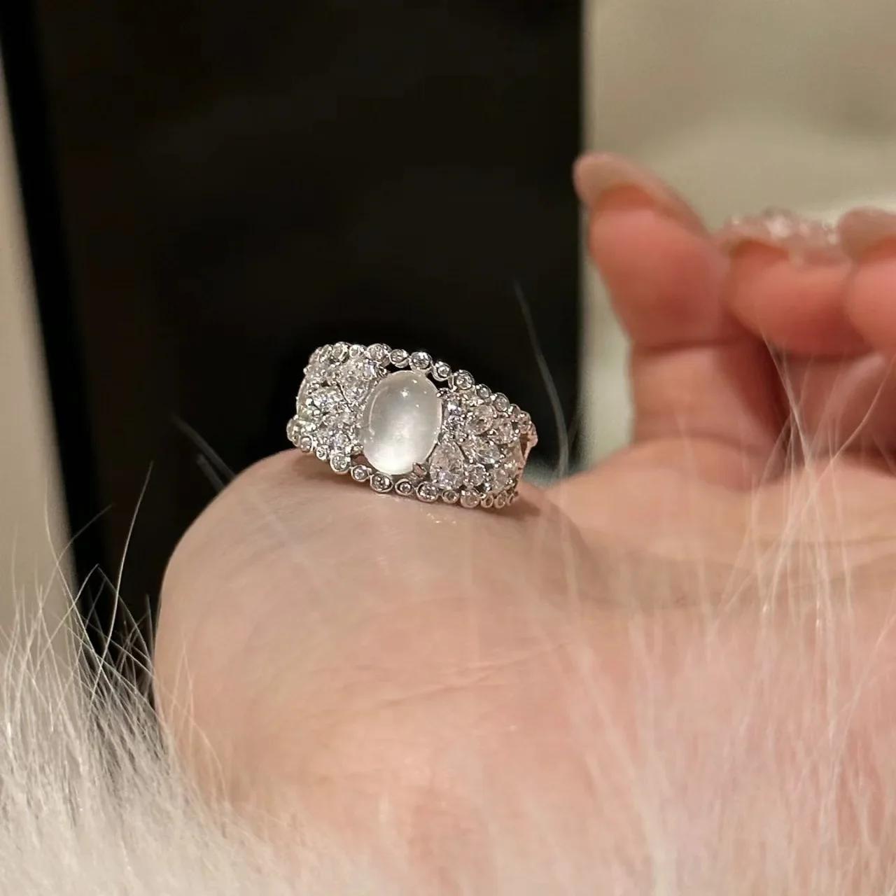 

Кольца из натурального ледяного халцедона в китайском стиле для женщин, легкие, роскошные, простые, полые, с бриллиантами, винтажные, изысканные ювелирные изделия 8