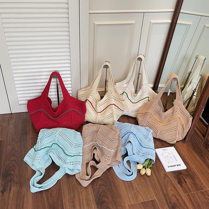 Literary and retro straw woven bag women's 2025 new ethnic style tote bag versatile large-capacity weaving