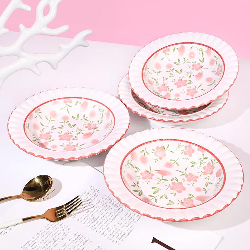 Meng Yuan 8,5palcové květované volánové jídelní talíře, sada 4 kusů