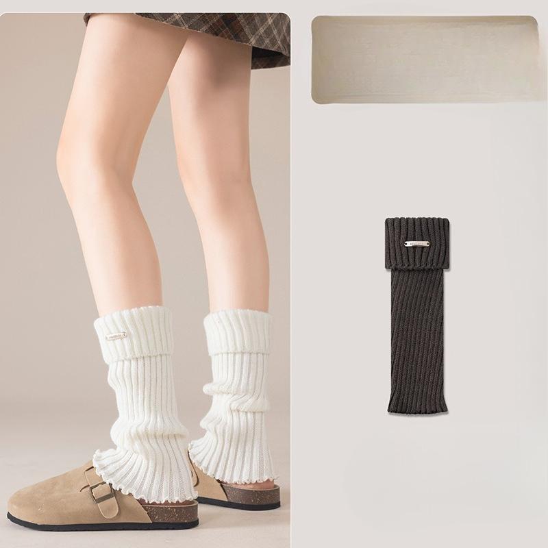 White Knitted Socks for Women in Autumn and Winter, Looking Petite. Mid-calf Leg Covers with Snow Boots, Bokenes and Long Stockings