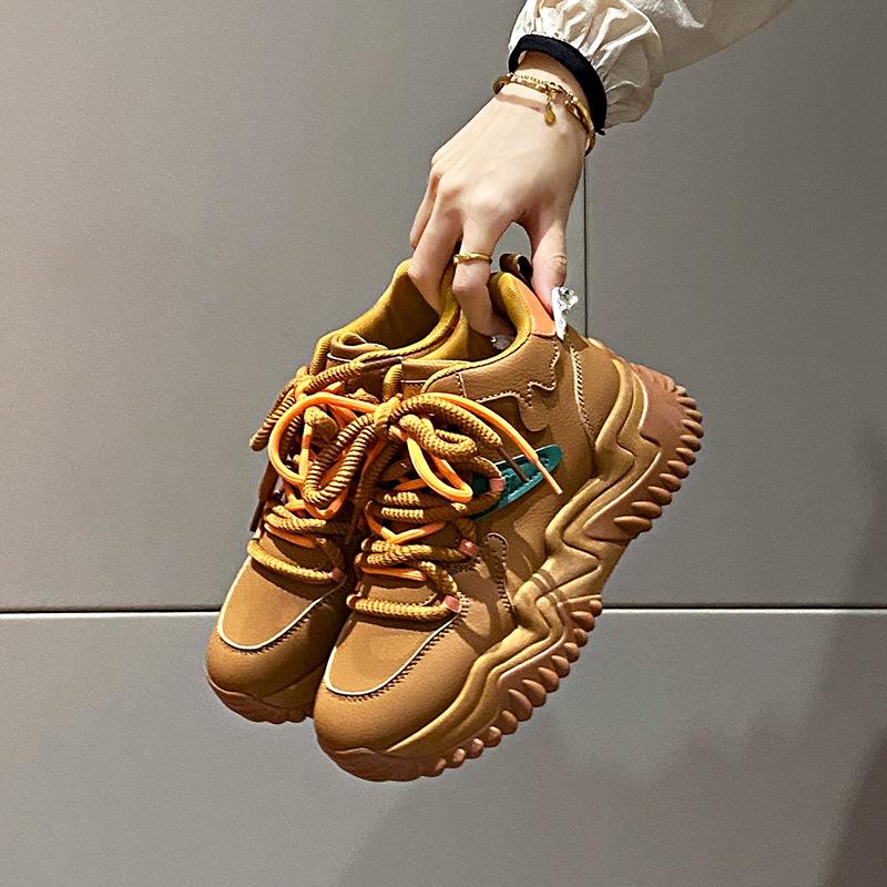 

Thick-soled medium-top boots women s 2025 autumn new thick-soled dad shoes mountaineering boots lace-up heightening casual women s shoes 1312 35