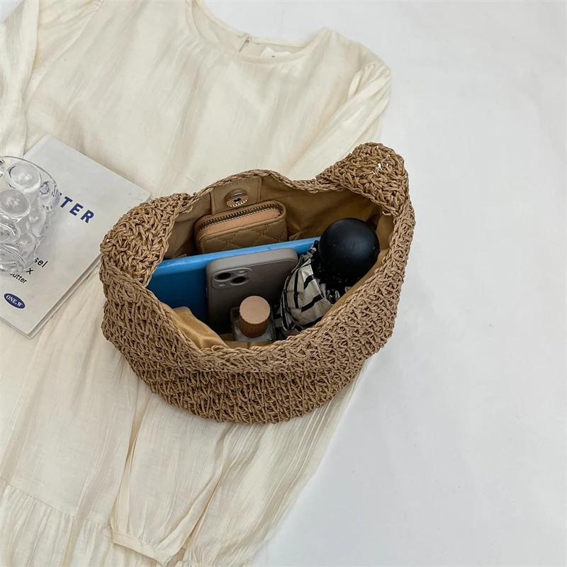 Women Straw Tote Handbag Fashion Beach Bags Large Capacity Shoulder Bag Casual Weaving Travel Bags Female Summer Woven Tote Bag
