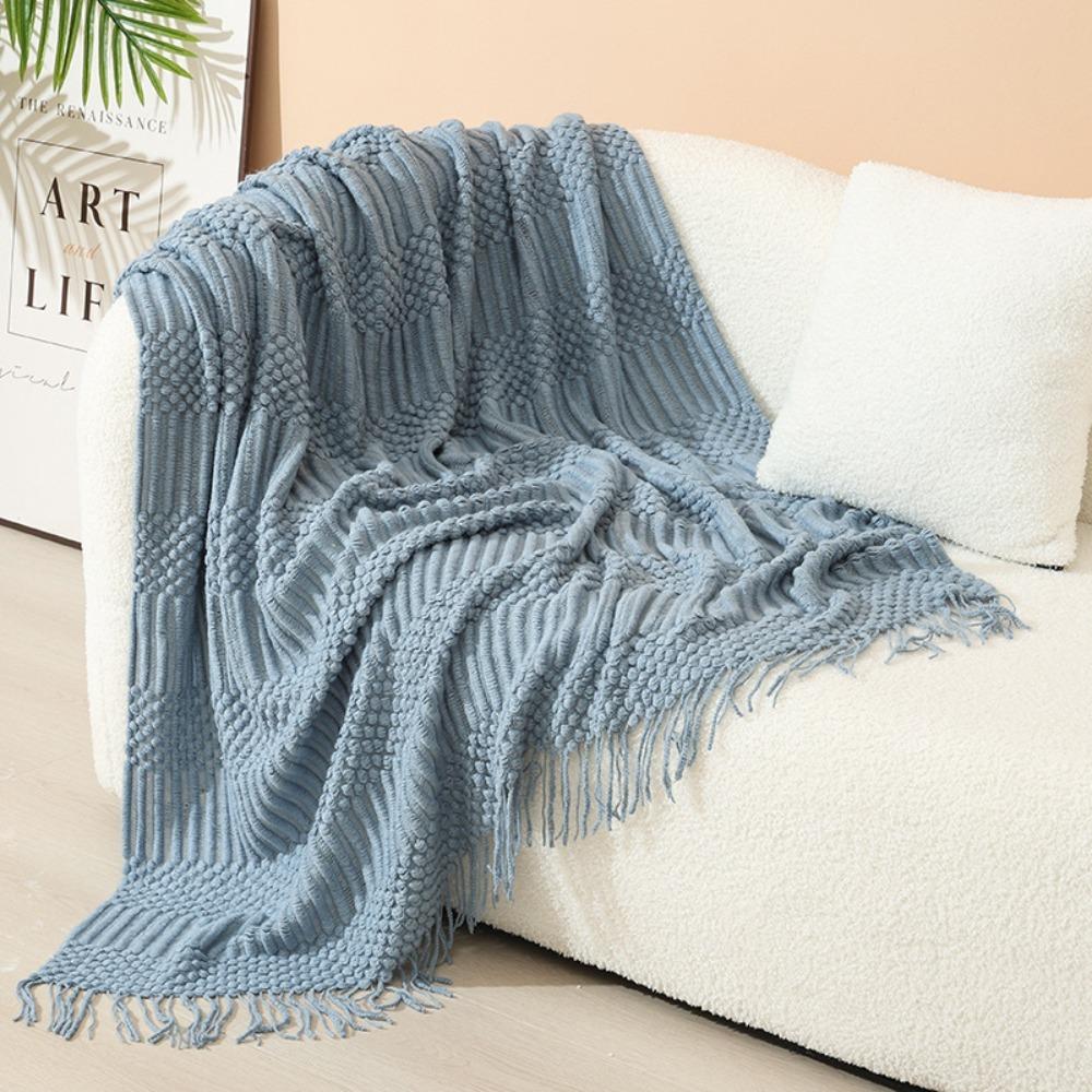 Atmungsaktive nordische Strickdecke Hautfreundliche Nickerchen-Decke Universelle Sofa-Karodecke Hotel
